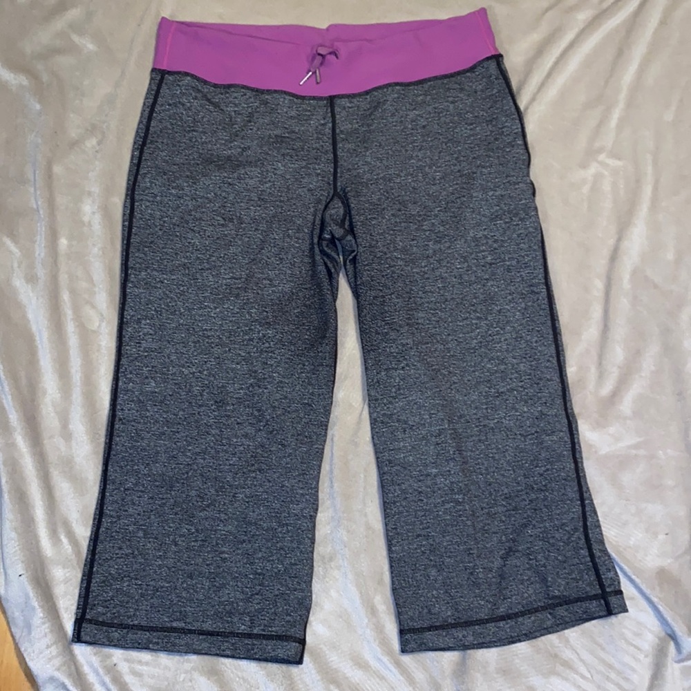 Lululemon workout pants